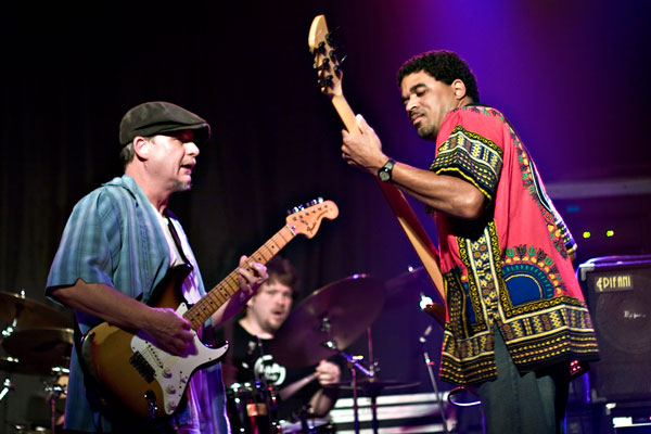 Oteil and the Peacemakers